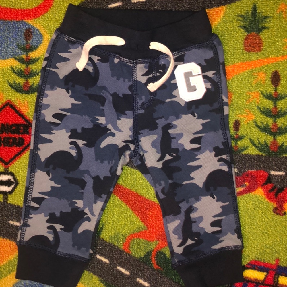 Guess 12-18mo blue camo sweatpants